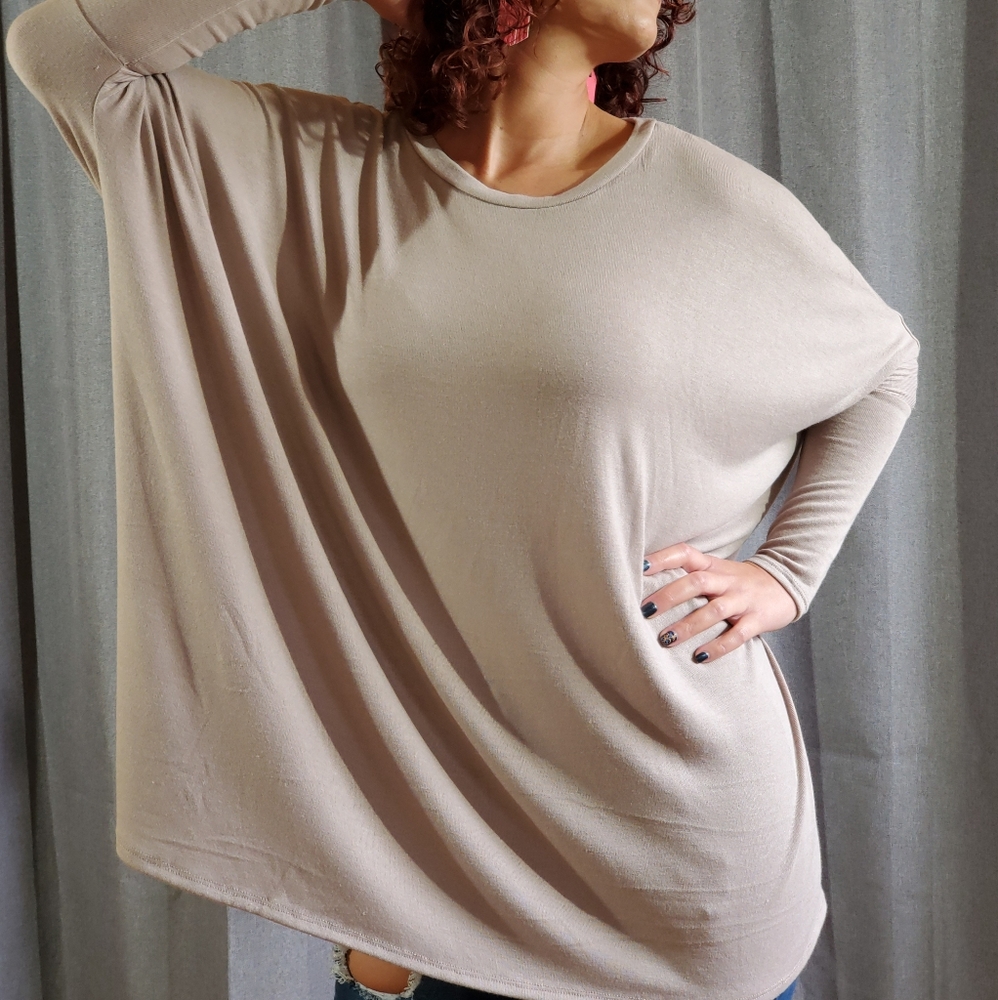 🌸MISSES & PLUS🌸Oversized Poncho Sweater